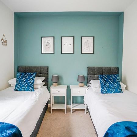 The Augustine - Modern Two Bed Ground Floor Apartment With Parking Canterbury Exteriör bild