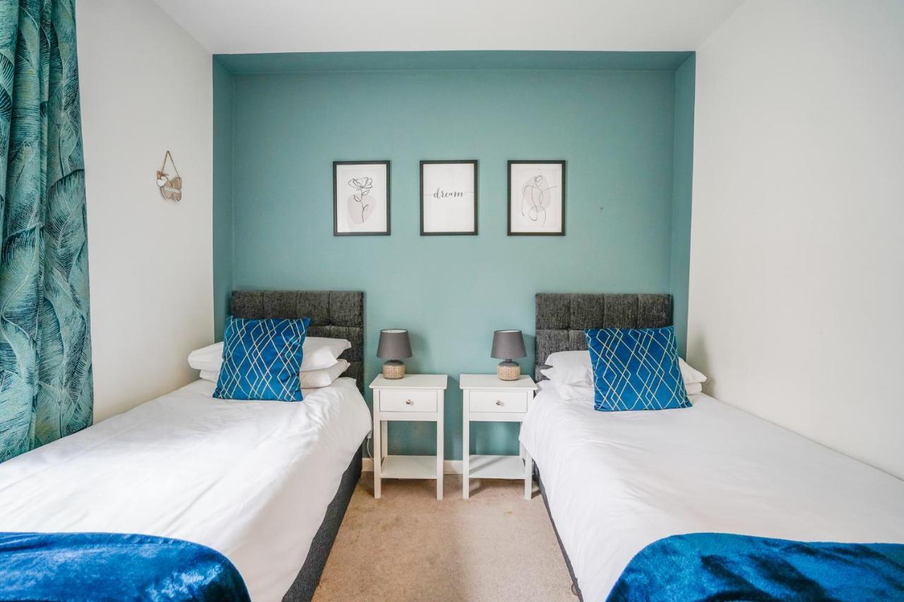 The Augustine - Modern Two Bed Ground Floor Apartment With Parking Canterbury Exteriör bild